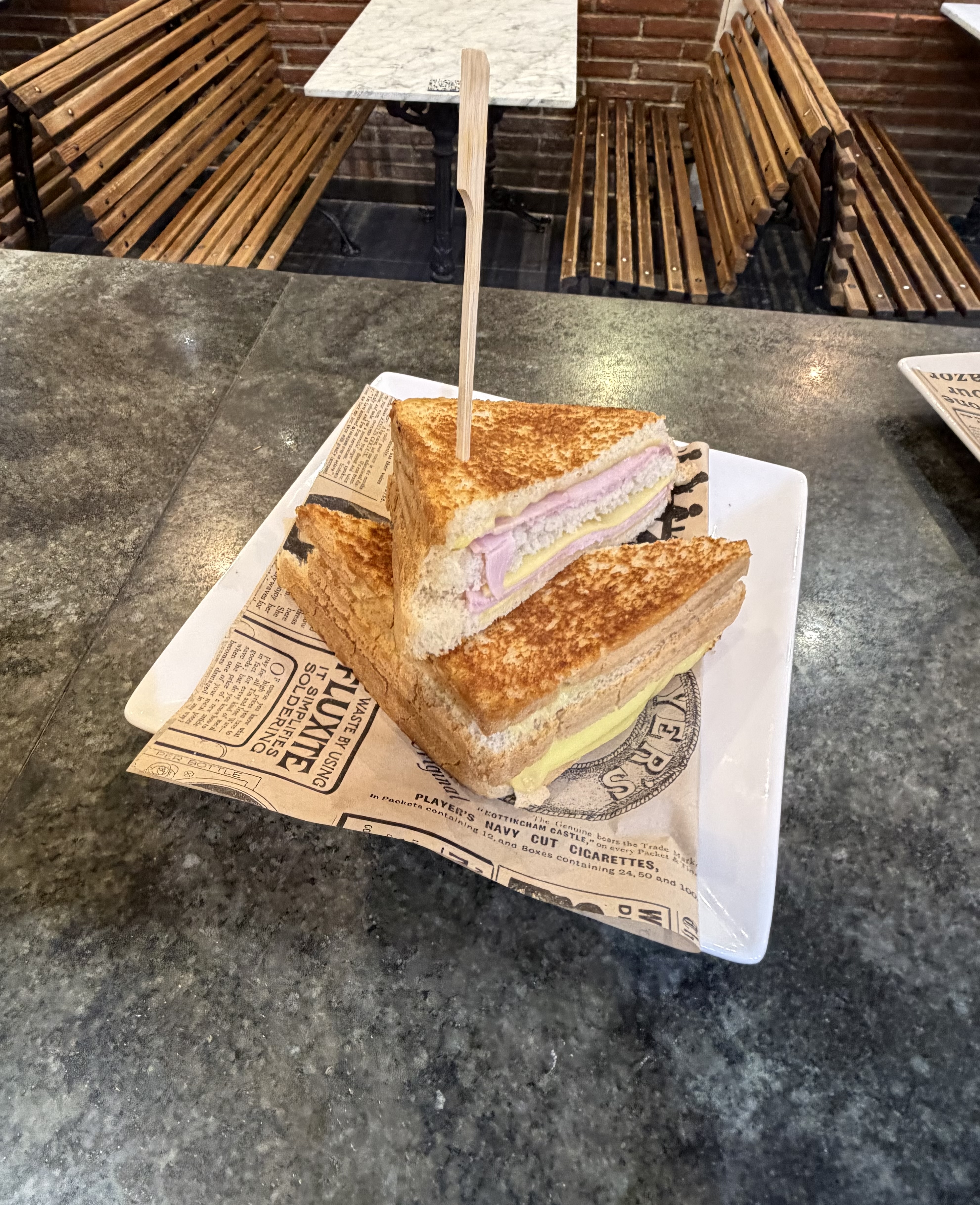 TRIKINI (JAMÓN DULCE CON QUESO) - TRIKINI (SWEET HAM WITH CHEESE) -