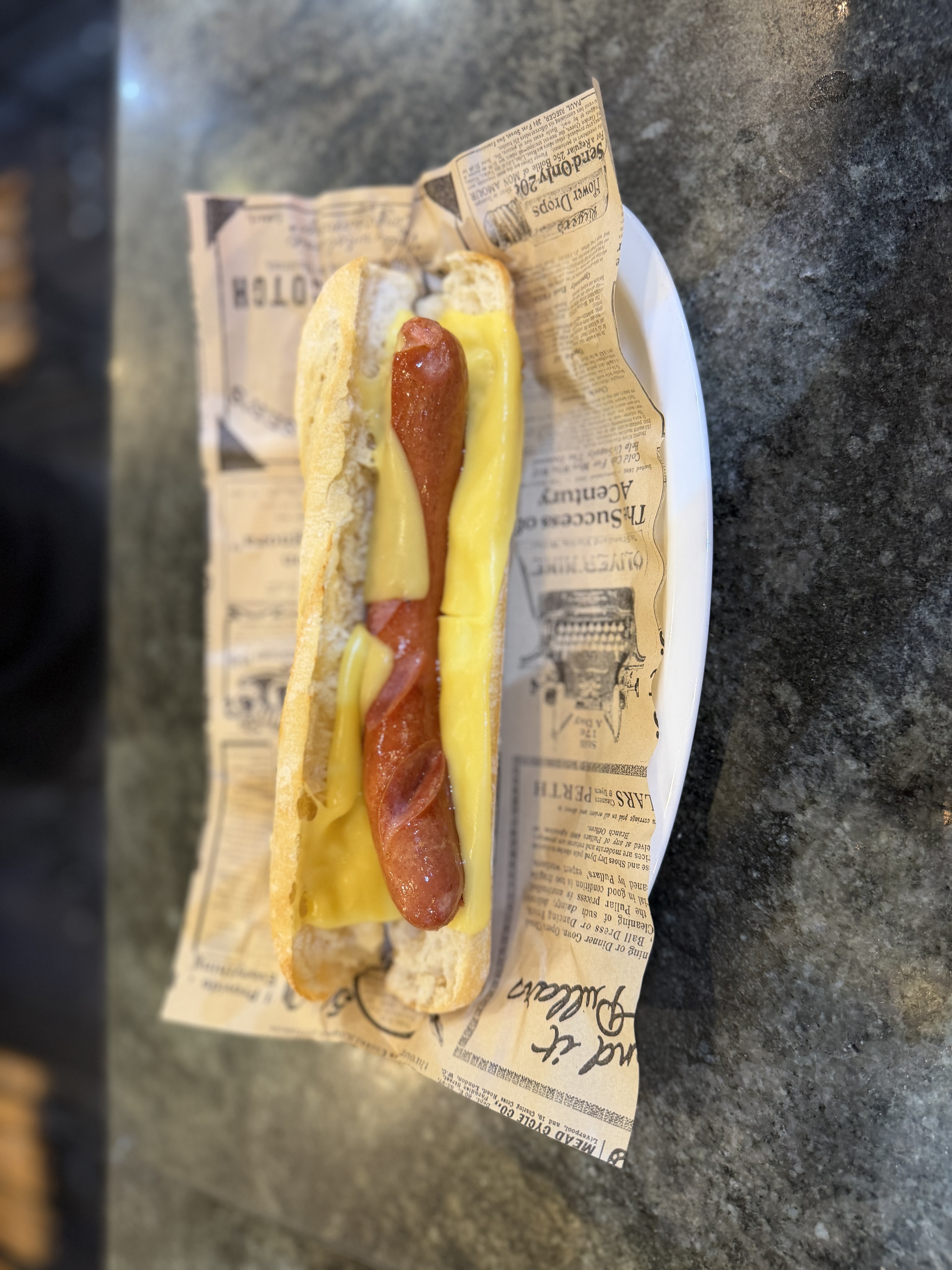 FRANKFURT CON QUESO